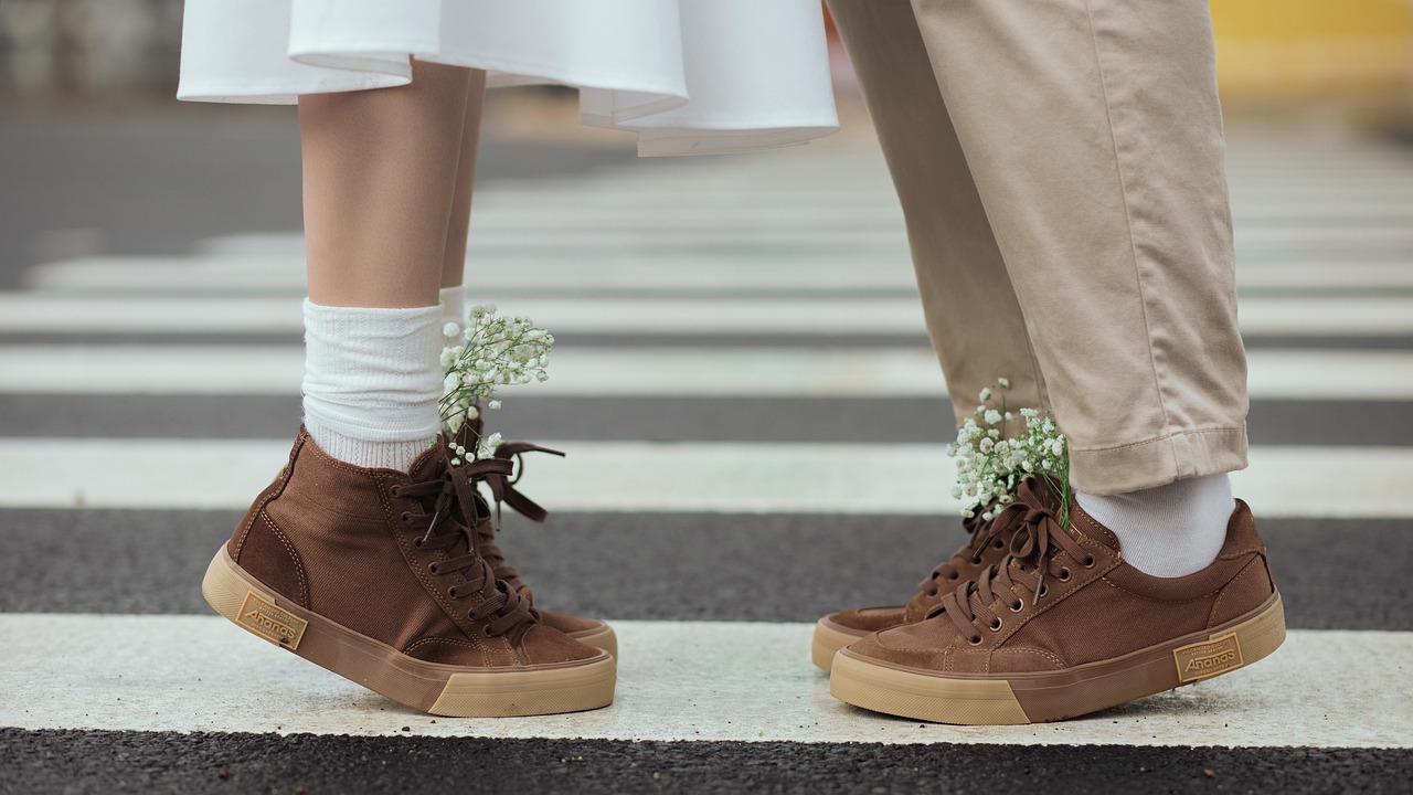 entdecken sie unsere stilvollen und bequemen schuhe, die perfekten begleiter für jeden anlass. genießen sie außergewöhnlichen komfort und trendiges design in einem!