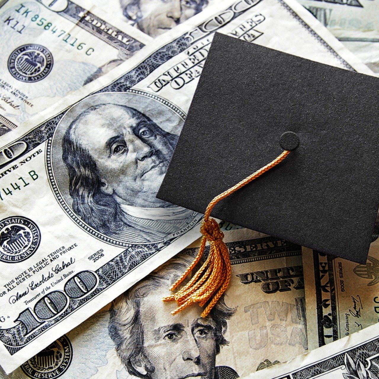 finanzbildung: erlernen sie die grundlagen der finanzwelt, um ihre geldanlagen besser zu verstehen und kluge finanzielle entscheidungen zu treffen.