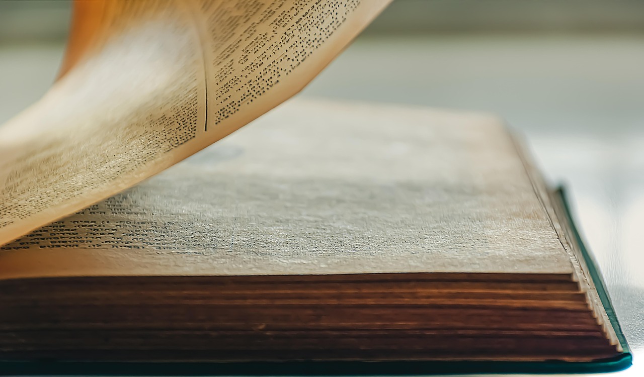entdecken sie die besten must-read-bücher: unsere auswahl an unverzichtbaren büchern, die sie gelesen haben sollten. inspiration, spannung und wissen für jeden lesegeschmack!